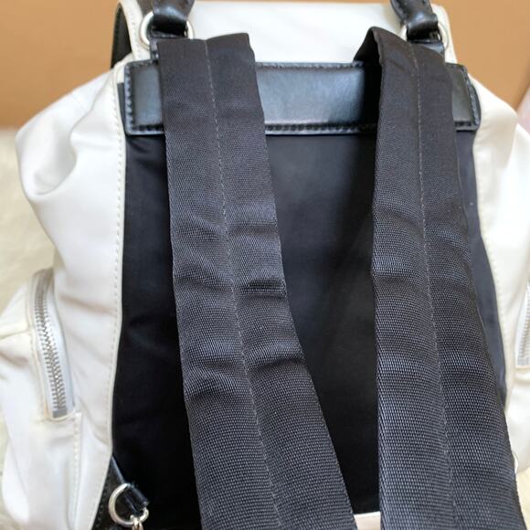 MICHAEL KORS Optic White & Black Nylon BEACON Medium Size Backpack Handbag - Picture 4 of 16